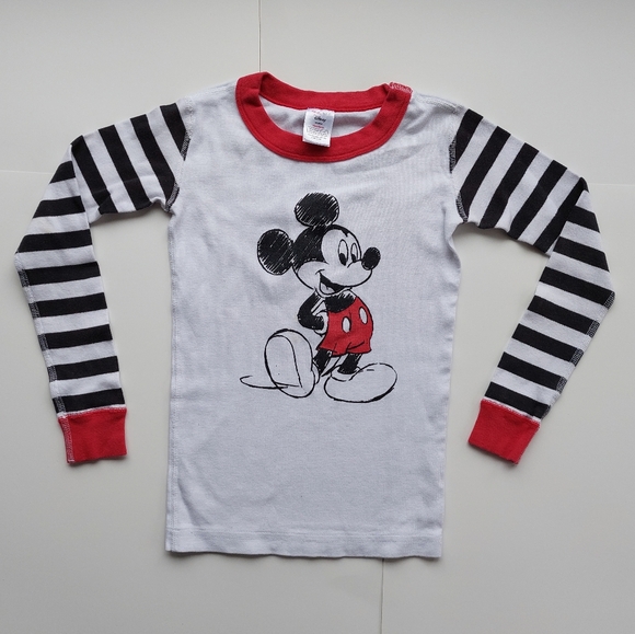 Hanna Andersson mickey pjs - Picture 8 of 16